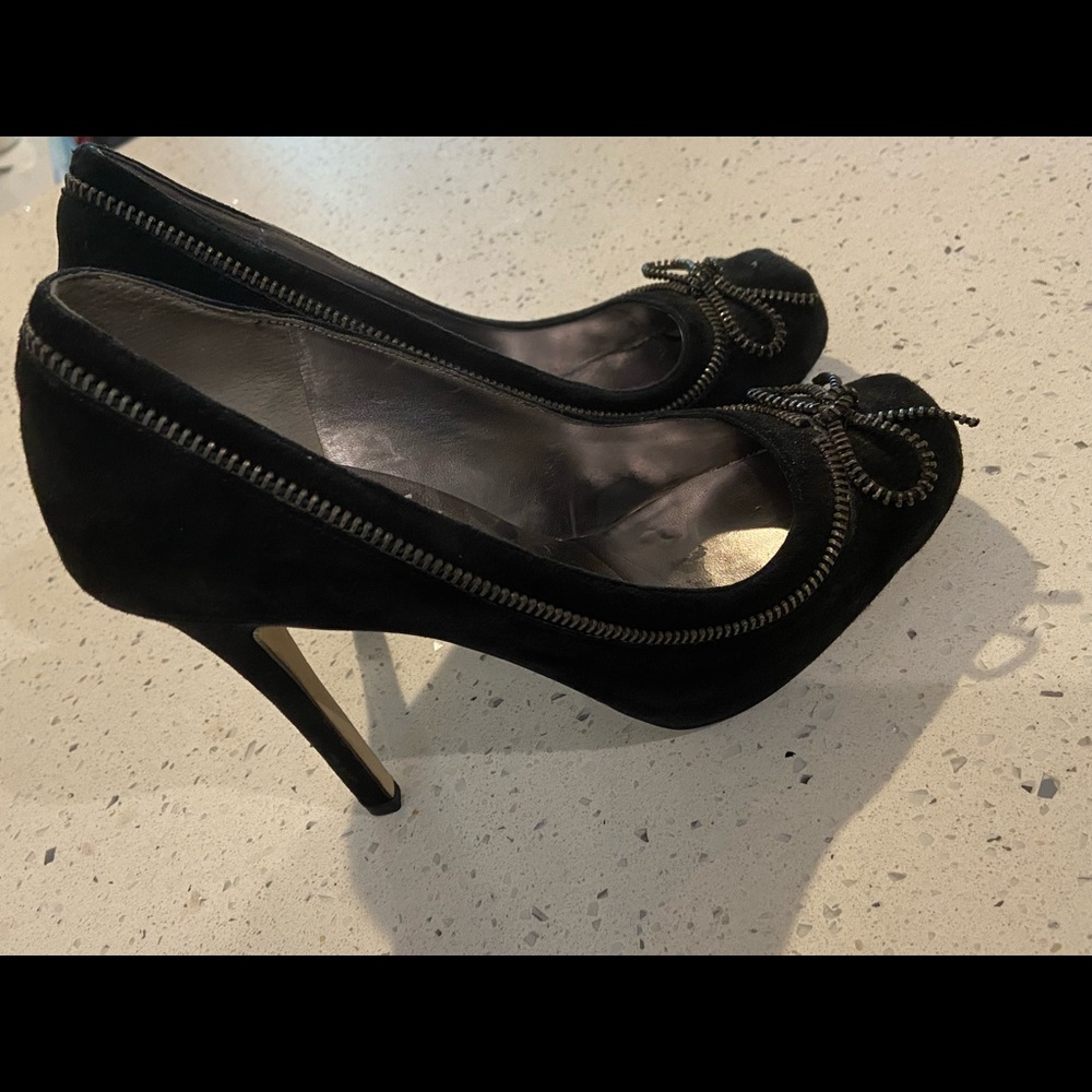Shoes black in velvet 4.5 in.